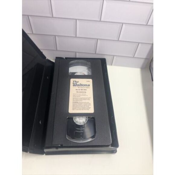 The Waltons Collector's Edition VHS The Air Mail Man, The Awakening. 1973, 1974 - Picture 4 of 6